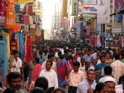 Private driver guide car Chennai street