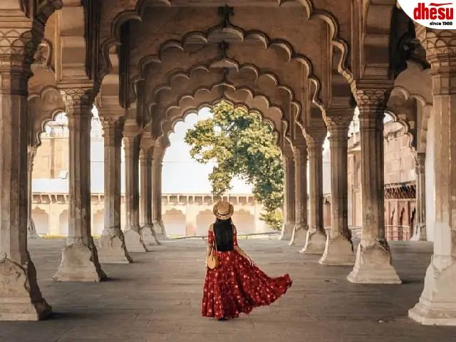 Taj Mahal and Jaipur forts