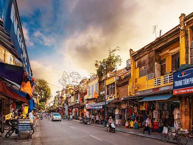 Hanoi city tour Hoan Kiem Lake Old Quarter Vietnam