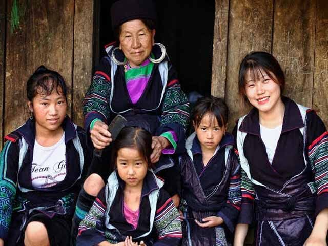 Cat Cat Village Black H'Mong Sapa North Vietnam rice terraces
